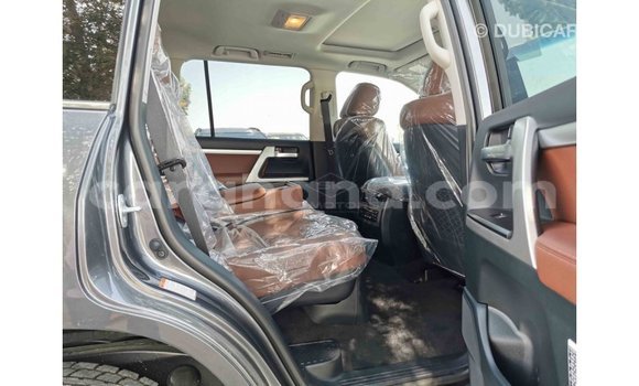 Ra Imported Toyota Land Cruiser Miiran Ọkọ̀ in Import - Dubai ni Ashanti Ra Imported Toyota Land Cruiser Miiran Ọkọ̀ in Import - Dubai ni Ashanti