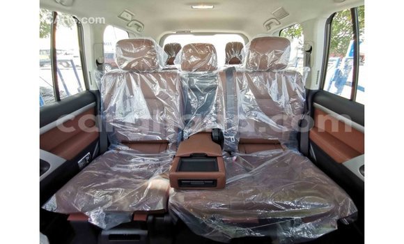 Ra Imported Toyota Land Cruiser Miiran Ọkọ̀ in Import - Dubai ni Ashanti Ra Imported Toyota Land Cruiser Miiran Ọkọ̀ in Import - Dubai ni Ashanti