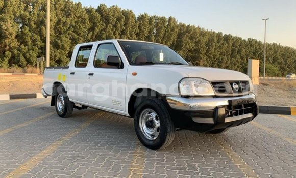 Sayi Imported Nissan Pickup White Mota in Import - Dubai a Ashanti Sayi Imported Nissan Pickup White Mota in Import - Dubai a Ashanti