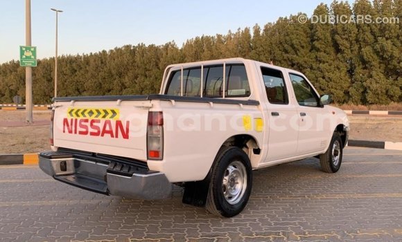 Sayi Imported Nissan Pickup White Mota in Import - Dubai a Ashanti Sayi Imported Nissan Pickup White Mota in Import - Dubai a Ashanti