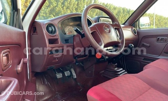 Sayi Imported Nissan Pickup White Mota in Import - Dubai a Ashanti Sayi Imported Nissan Pickup White Mota in Import - Dubai a Ashanti