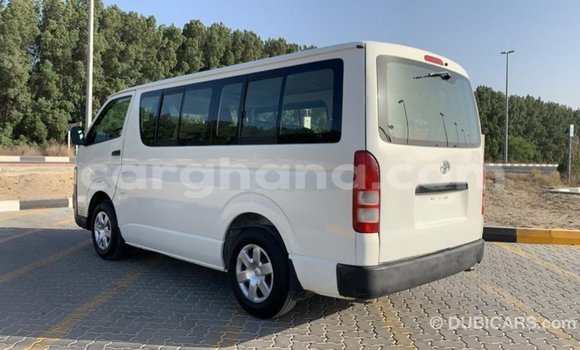 Ra Imported Toyota Hiace funfun Ọkọ̀ in Import - Dubai ni Ashanti Ra Imported Toyota Hiace funfun Ọkọ̀ in Import - Dubai ni Ashanti