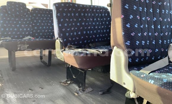 Ra Imported Toyota Hiace funfun Ọkọ̀ in Import - Dubai ni Ashanti Ra Imported Toyota Hiace funfun Ọkọ̀ in Import - Dubai ni Ashanti