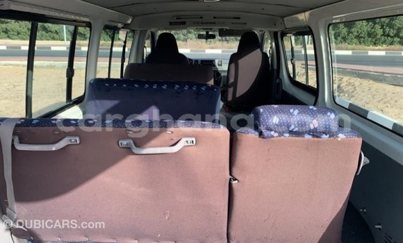 Ra Imported Toyota Hiace funfun Ọkọ̀ in Import - Dubai ni Ashanti Ra Imported Toyota Hiace funfun Ọkọ̀ in Import - Dubai ni Ashanti