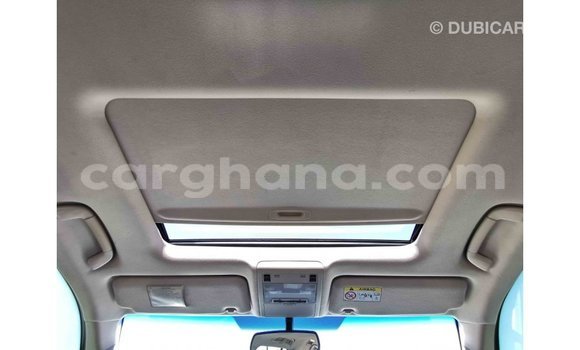 Buy Import Toyota Land Cruiser White Car in Import - Dubai in Ashanti Buy Import Toyota Land Cruiser White Car in Import - Dubai in Ashanti