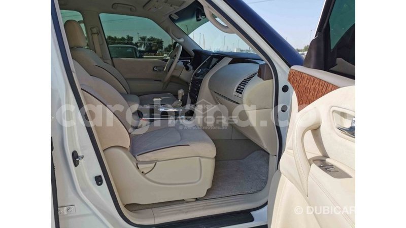 Big with watermark nissan patrol ashanti import dubai 20554