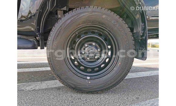 Sayi Imported Toyota Hilux Black Mota in Import - Dubai a Ashanti Sayi Imported Toyota Hilux Black Mota in Import - Dubai a Ashanti