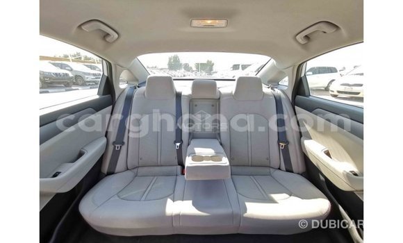 Sayi Imported Hyundai Sonata White Mota in Import - Dubai a Ashanti Sayi Imported Hyundai Sonata White Mota in Import - Dubai a Ashanti