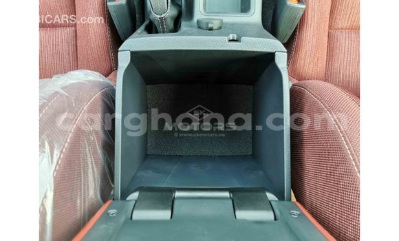 Ra Imported Toyota Hilux funfun Ọkọ̀ in Import - Dubai ni Ashanti Ra Imported Toyota Hilux funfun Ọkọ̀ in Import - Dubai ni Ashanti