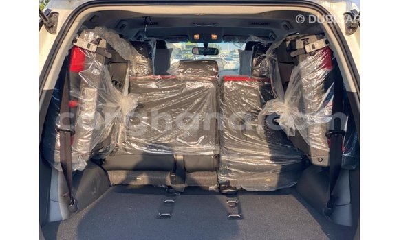 Ra Imported Toyota Fortuner funfun Ọkọ̀ in Import - Dubai ni Ashanti Ra Imported Toyota Fortuner funfun Ọkọ̀ in Import - Dubai ni Ashanti