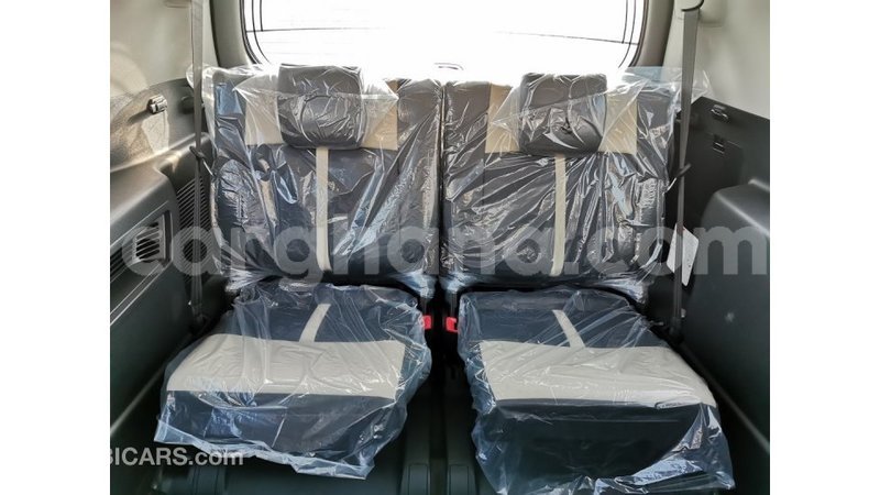 Big with watermark toyota prado ashanti import dubai 20637