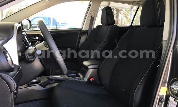Buy Used Toyota RAV4 Beige Car in Accra in Greater Accra Buy Used Toyota RAV4 Beige Car in Accra in Greater Accra