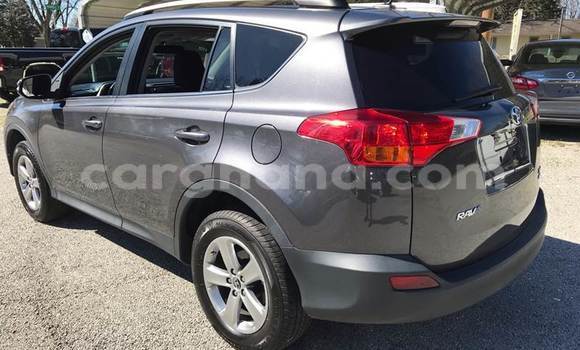 Buy Used Toyota RAV4 Beige Car in Accra in Greater Accra Buy Used Toyota RAV4 Beige Car in Accra in Greater Accra