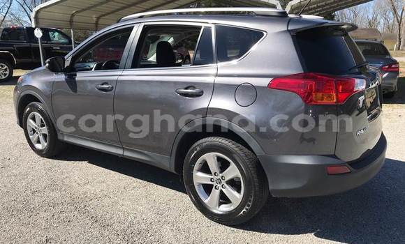 Buy Used Toyota RAV4 Beige Car in Accra in Greater Accra Buy Used Toyota RAV4 Beige Car in Accra in Greater Accra