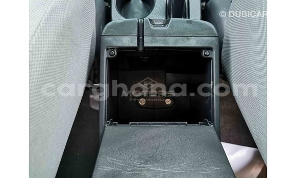 Buy Import Mitsubishi L200 White Car in Import - Dubai in Ashanti Buy Import Mitsubishi L200 White Car in Import - Dubai in Ashanti