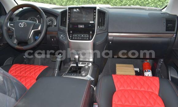 Ra Tuntun Toyota Land Cruiser funfun Ọkọ̀ in Import - Dubai ni Ashanti Ra Tuntun Toyota Land Cruiser funfun Ọkọ̀ in Import - Dubai ni Ashanti