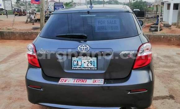 Sayi Na hannu Toyota Matrix M Mota in Sekondi a Yamma
