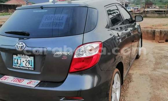 Buy Used Toyota Matrix Beige Car in Sekondi in Western Buy Used Toyota Matrix Beige Car in Sekondi in Western