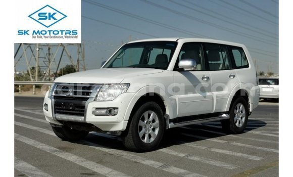 Buy Import Mitsubishi Pajero White Car in Import - Dubai in Ashanti Buy Import Mitsubishi Pajero White Car in Import - Dubai in Ashanti