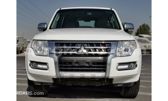 Buy Import Mitsubishi Pajero White Car in Import - Dubai in Ashanti Buy Import Mitsubishi Pajero White Car in Import - Dubai in Ashanti