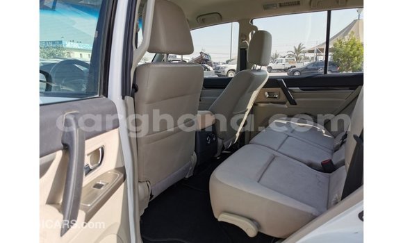 Buy Import Mitsubishi Pajero White Car in Import - Dubai in Ashanti Buy Import Mitsubishi Pajero White Car in Import - Dubai in Ashanti