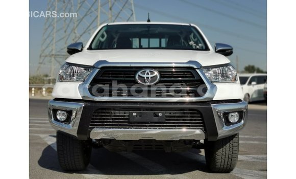 Buy Import Toyota Hilux White Car in Import - Dubai in Ashanti Buy Import Toyota Hilux White Car in Import - Dubai in Ashanti