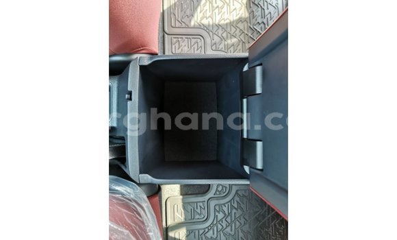 Buy Import Toyota Hilux White Car in Import - Dubai in Ashanti Buy Import Toyota Hilux White Car in Import - Dubai in Ashanti