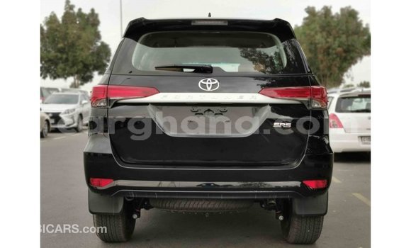 Ra Imported Toyota Fortuner Black Ọkọ̀ in Import - Dubai ni Ashanti Ra Imported Toyota Fortuner Black Ọkọ̀ in Import - Dubai ni Ashanti