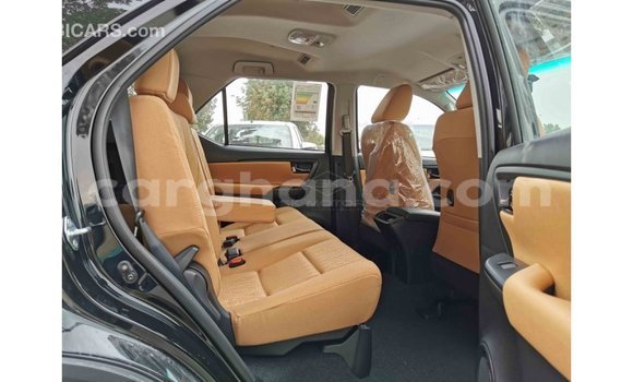 Ra Imported Toyota Fortuner Black Ọkọ̀ in Import - Dubai ni Ashanti Ra Imported Toyota Fortuner Black Ọkọ̀ in Import - Dubai ni Ashanti