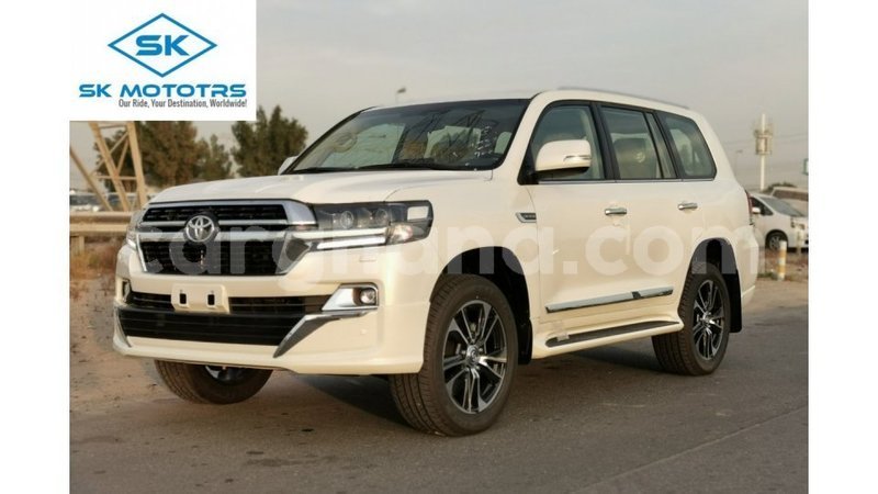 Big with watermark toyota land cruiser ashanti import dubai 20705