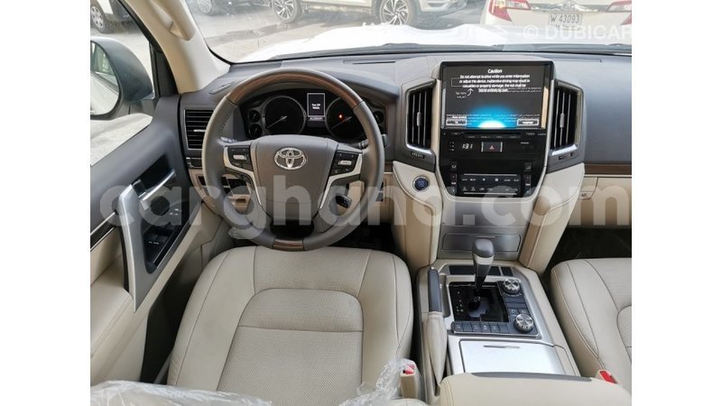 Big with watermark toyota land cruiser ashanti import dubai 20705