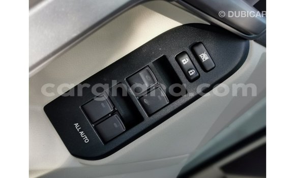 Sayi Imported Toyota Prado White Mota in Import - Dubai a Ashanti Sayi Imported Toyota Prado White Mota in Import - Dubai a Ashanti