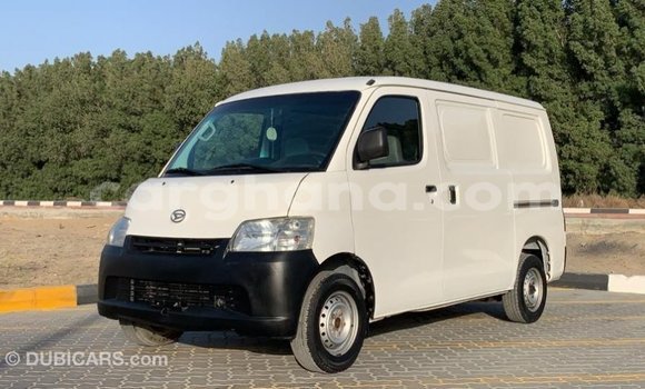 Buy Import Daihatsu Sirion White Car in Import - Dubai in Ashanti Buy Import Daihatsu Sirion White Car in Import - Dubai in Ashanti