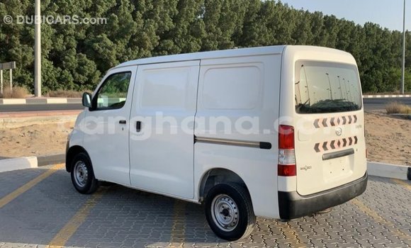 Buy Import Daihatsu Sirion White Car in Import - Dubai in Ashanti Buy Import Daihatsu Sirion White Car in Import - Dubai in Ashanti