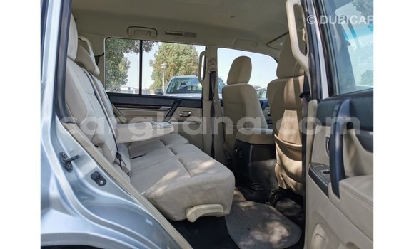 Buy Import Mitsubishi Pajero Other Car in Import - Dubai in Ashanti Buy Import Mitsubishi Pajero Other Car in Import - Dubai in Ashanti