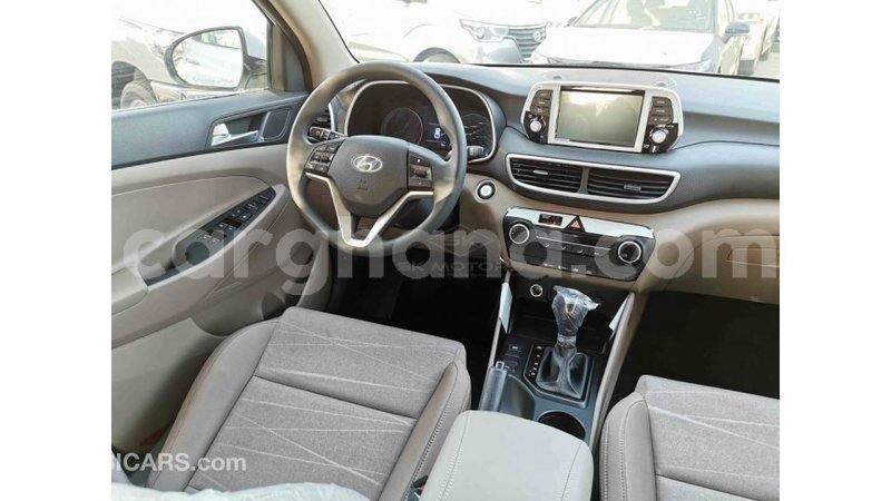 Big with watermark hyundai tucson ashanti import dubai 20730