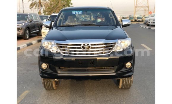 Sayi Imported Toyota Fortuner Black Mota in Import - Dubai a Ashanti Sayi Imported Toyota Fortuner Black Mota in Import - Dubai a Ashanti