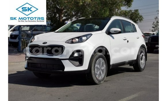 Sayi Imported Kia Sportage White Mota in Import - Dubai a Ashanti Sayi Imported Kia Sportage White Mota in Import - Dubai a Ashanti