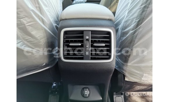 Sayi Imported Kia Sportage White Mota in Import - Dubai a Ashanti Sayi Imported Kia Sportage White Mota in Import - Dubai a Ashanti