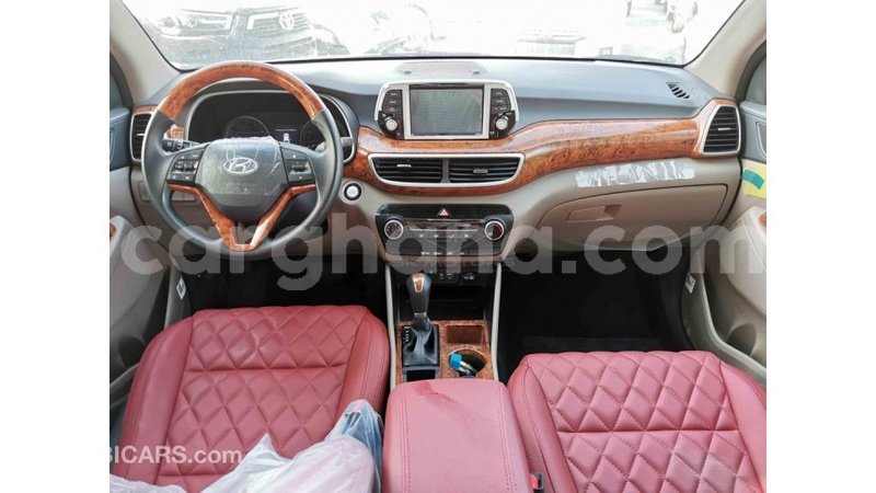 Big with watermark hyundai tucson ashanti import dubai 20753