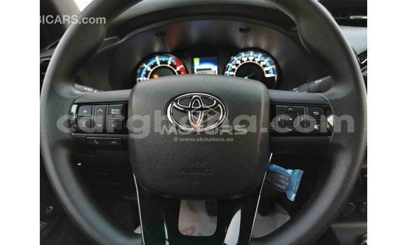Buy Import Toyota Hilux White Car in Import - Dubai in Ashanti Buy Import Toyota Hilux White Car in Import - Dubai in Ashanti