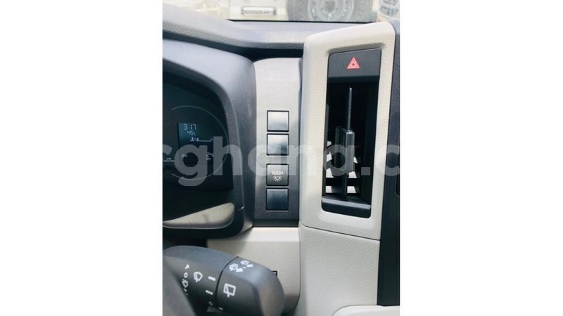 Big with watermark toyota hiace ashanti import dubai 20779