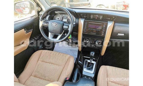 Buy Import Toyota Fortuner White Car in Import - Dubai in Ashanti Buy Import Toyota Fortuner White Car in Import - Dubai in Ashanti