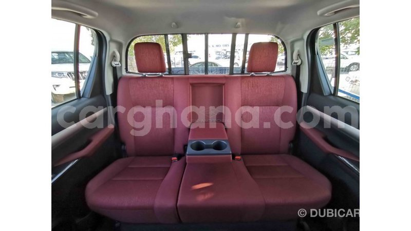 Big with watermark toyota hiace ashanti import dubai 20796