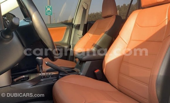 Buy Import Toyota 4Runner White Car in Import - Dubai in Ashanti Buy Import Toyota 4Runner White Car in Import - Dubai in Ashanti