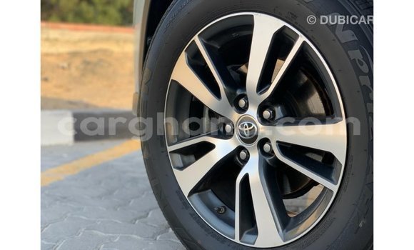 Buy Import Toyota 4Runner White Car in Import - Dubai in Ashanti Buy Import Toyota 4Runner White Car in Import - Dubai in Ashanti