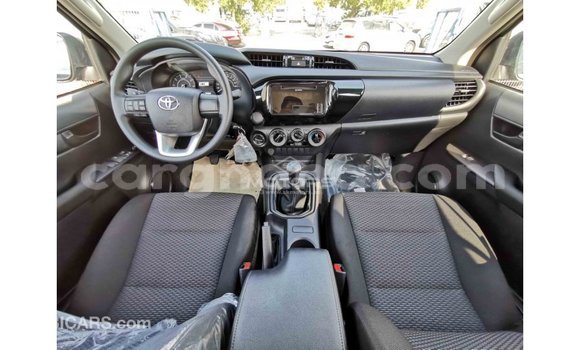 Sayi Imported Toyota Hilux Black Mota in Import - Dubai a Ashanti Sayi Imported Toyota Hilux Black Mota in Import - Dubai a Ashanti