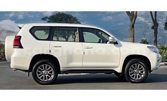 Sayi Imported Toyota Prado White Mota in Import - Dubai a Ashanti Sayi Imported Toyota Prado White Mota in Import - Dubai a Ashanti