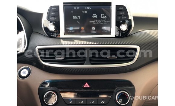 Sayi Imported Hyundai Tucson White Mota in Import - Dubai a Ashanti Sayi Imported Hyundai Tucson White Mota in Import - Dubai a Ashanti