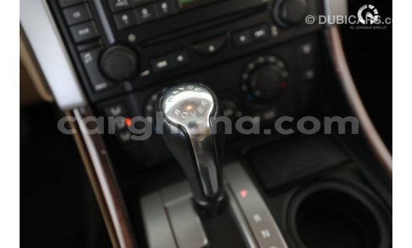 Sayi Imported Land Rover Range Rover White Mota in Import - Dubai a Ashanti Sayi Imported Land Rover Range Rover White Mota in Import - Dubai a Ashanti